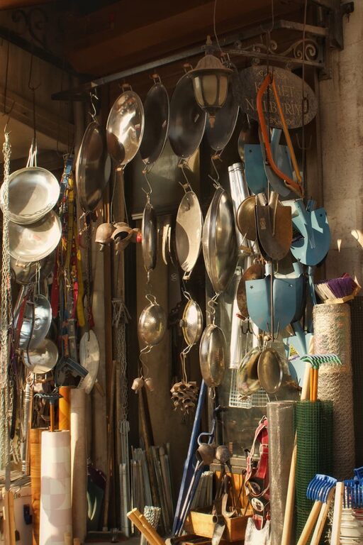 Essential Tools Every Small Kitchen Needs for Efficiency